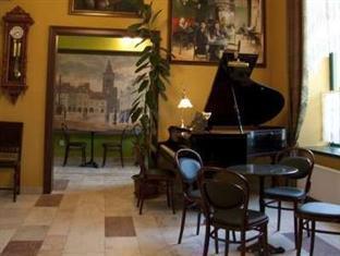 Grand Praha Hotel 4*